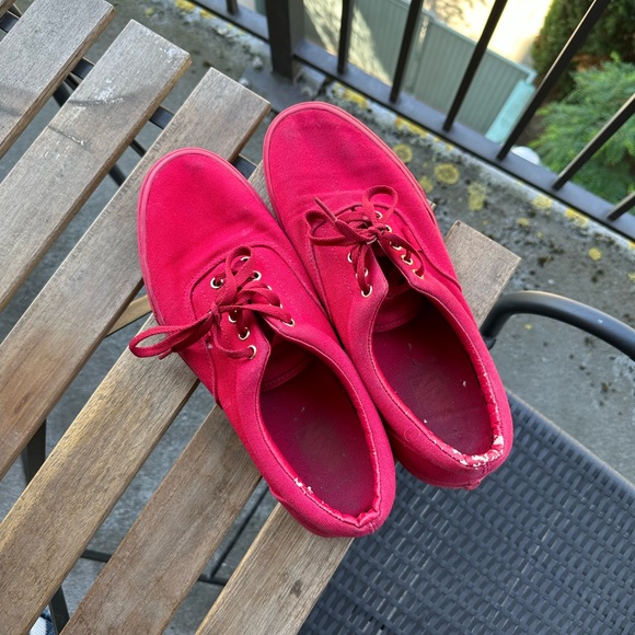 Classic Red Vans - Picture 2 of 2